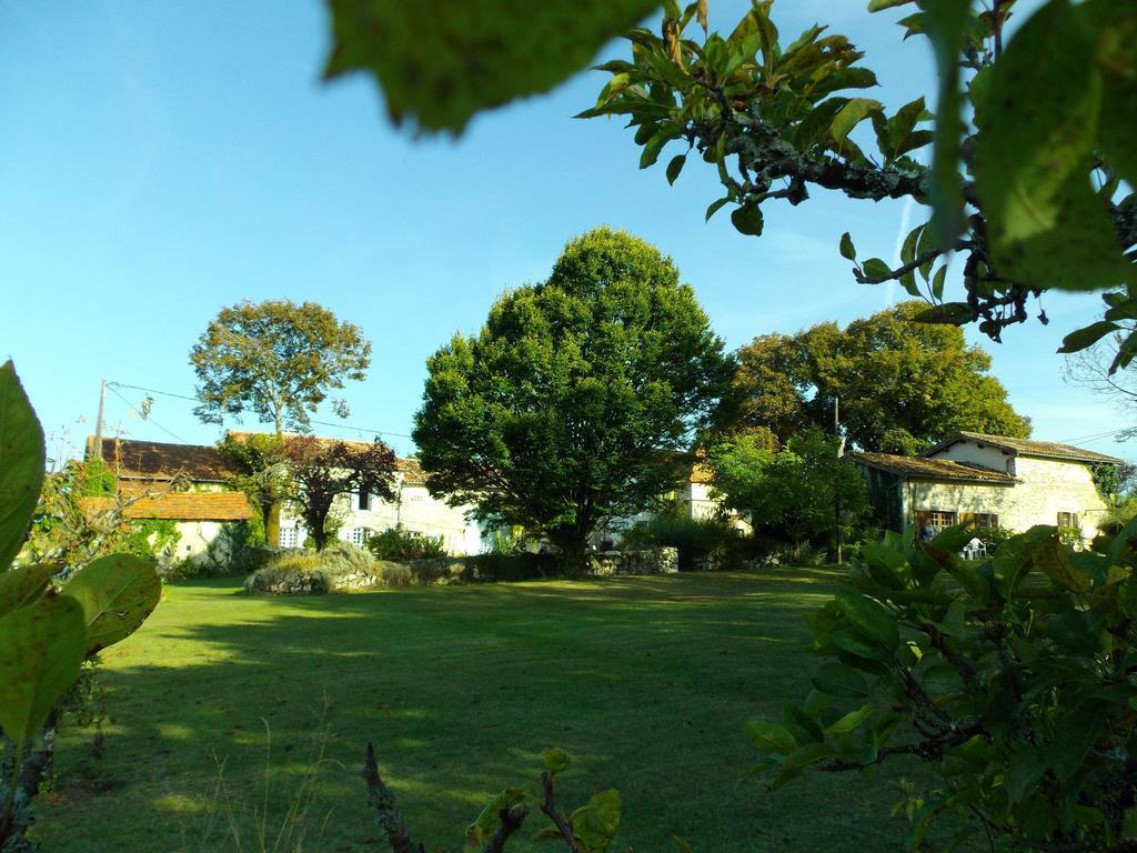 La Lunaire Bed and Breakfast Verteillac Kamer foto